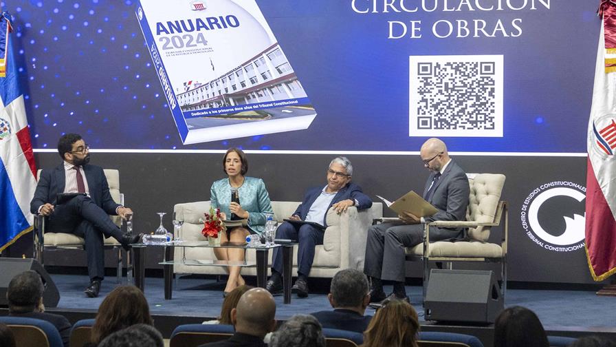 El Tribunal Constitucional presenta nuevas obras institucionales El Tribunal Constitucional presenta nuevas obras institucionales