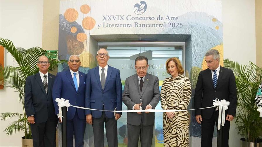 BCRD celebra la premiación de su Concurso de Arte y Literatura Bancentral 2025 BCRD celebra la premiación de su Concurso de Arte y Literatura Bancentral 2025