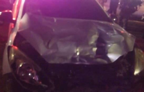 Muere hombre y otro resulta herido tras ser embestidos por veh&iacute;culo en Santiago