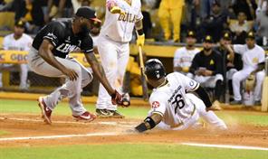 Relevo frena al Escogido en una carrera, Águilas se apuntan su triunfo número 25