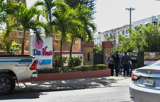 Colegio Leonardo da Vinci reúne a padres 22 días después de la muerte de la niña Stephora