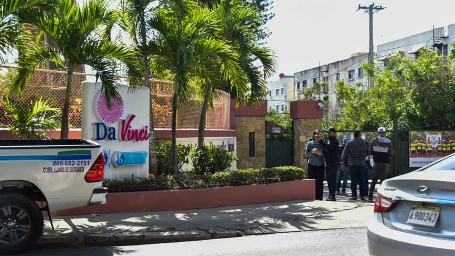Colegio Leonardo da Vinci reúne a padres 22 días después de la muerte de la niña Stephora