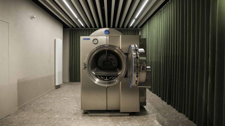 De la acuamación al compost humano: el dilema de morirse sin contaminar