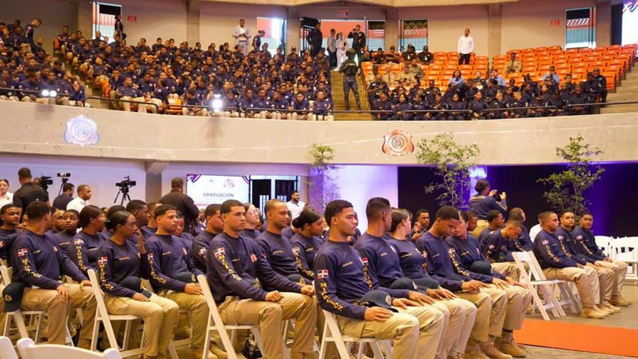 DGM desplegará 865 nuevos agentes de migración en las 32 provincias del país