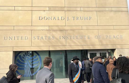 El Gobierno de EE. UU. rebautiza el Instituto de la Paz con el nombre de Trump