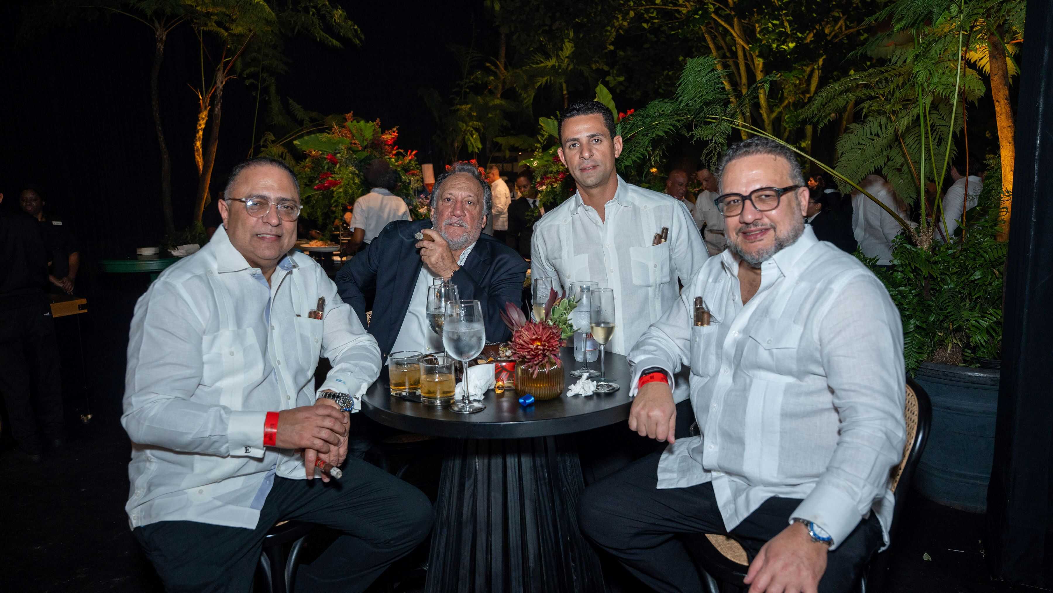 Eric Grullon, Julio Pichardo, Carlos Guzmán y César Pichardo.