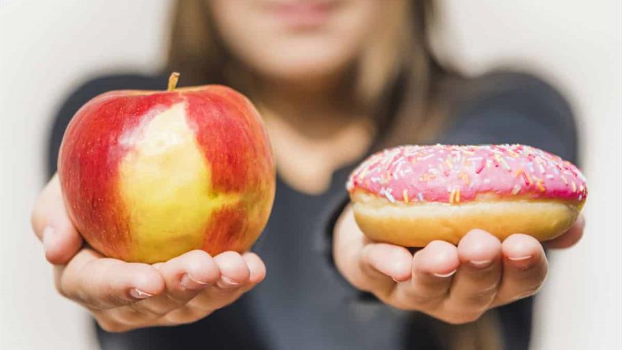 ¿Qué es más caro: comer saludable o la comida chatarra?