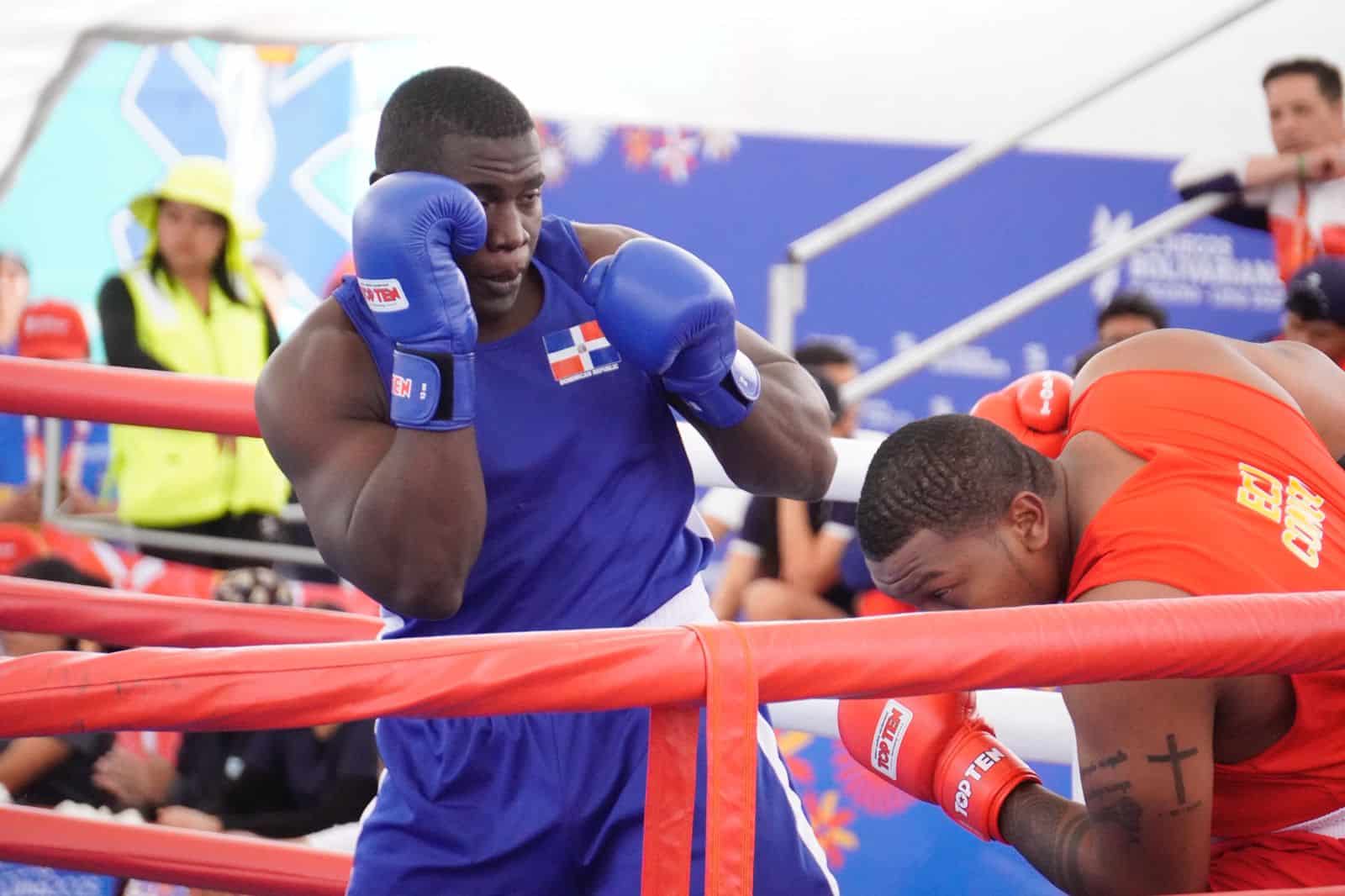 José Agustín Triset ganó medalla de plata este 4 de diciembr de 2025 en el torneo de boxeo de los Juegos Bolivarianos 2025.