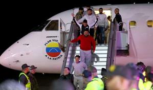 Llega otro avión a Venezuela con 172 migrantes desde EE. UU. en pleno aislamiento aéreo