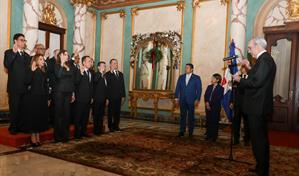 Abinader juramenta a nuevos jueces del Tribunal Superior Electoral