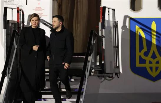 La policía de Irlanda investiga incidente con drones a la llegada de Zelenski a Dublín