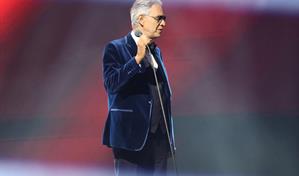 Andrea Bocelli da concierto en la Casa Blanca para Trump y sus aliados