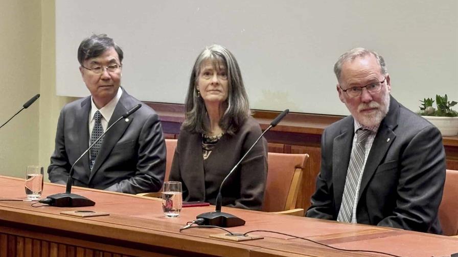 Galardonados en Medicina:Nuestro premio enfatiza que hay que financiar la ciencia básica