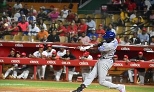 Ronny Mauricio debuta con jonrón para llevar a los Tigres a vencer a los Leones 5-3