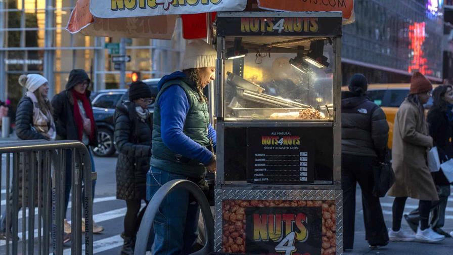 Los vendedores de comida callejera de Nueva York son homenajeados en un museo