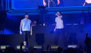 Alleh y Yorghaki cierran su gira en RD con una noche llena de merenguetón