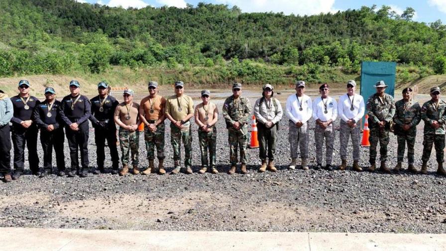 Ministerio de Defensa organiza primer Encuentro Amistoso de Tiro de Combate en el país Ministerio de Defensa organiza primer Encuentro Amistoso de Tiro de Combate en el país