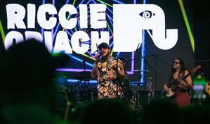 Riccie Oriach encabezó la cartelera musical de la nueva edición de 809 Mercado
