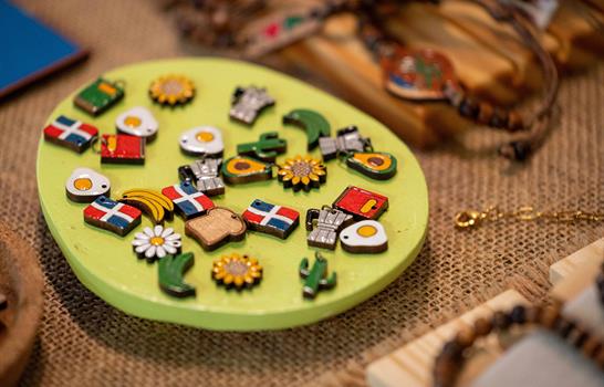 Riccie Oriach encabezó la cartelera musical de la nueva edición de 809 Mercado Riccie Oriach encabezó la cartelera musical de la nueva edición de 809 Mercado