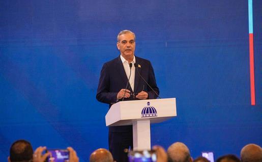 Abinader anuncia nueva etapa gubernamental con cambios en ministerios clave
