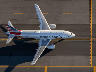 American Airlines pide reanudar vuelos de Miami a Venezuela