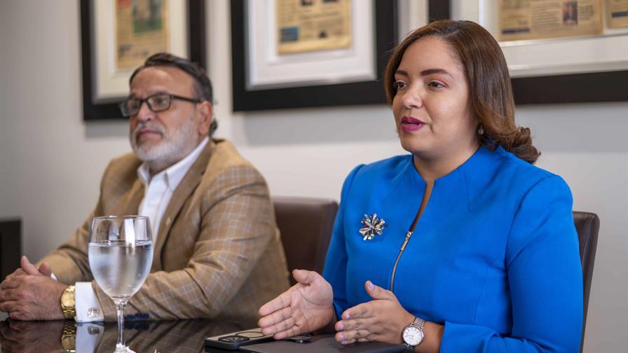 Estiman que nueve de cada 10 negocios chinos no cobran el ITBIS Estiman que nueve de cada 10 negocios chinos no cobran el ITBIS