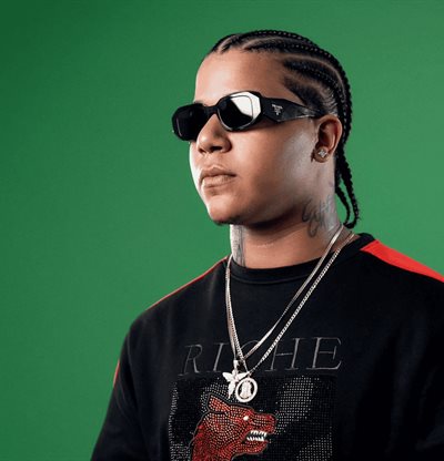 Polic&iacute;a apresa al exponente urbano Donaty durante una fiesta en Santo Domingo Norte