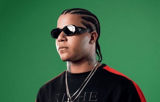 Polic&iacute;a apresa al exponente urbano Donaty durante una fiesta en Santo Domingo Norte