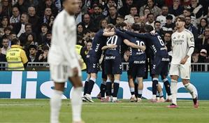 El Real Madrid se desploma ante el Celta y el Barça se aleja