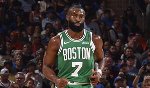 Los Celtics salvan el partido en Toronto y ya son terceros en la Conferencia Este