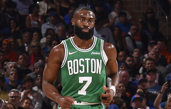 Los Celtics traspasan a Jaylen Brown a sus rivales Sixers a cambio de Paul George