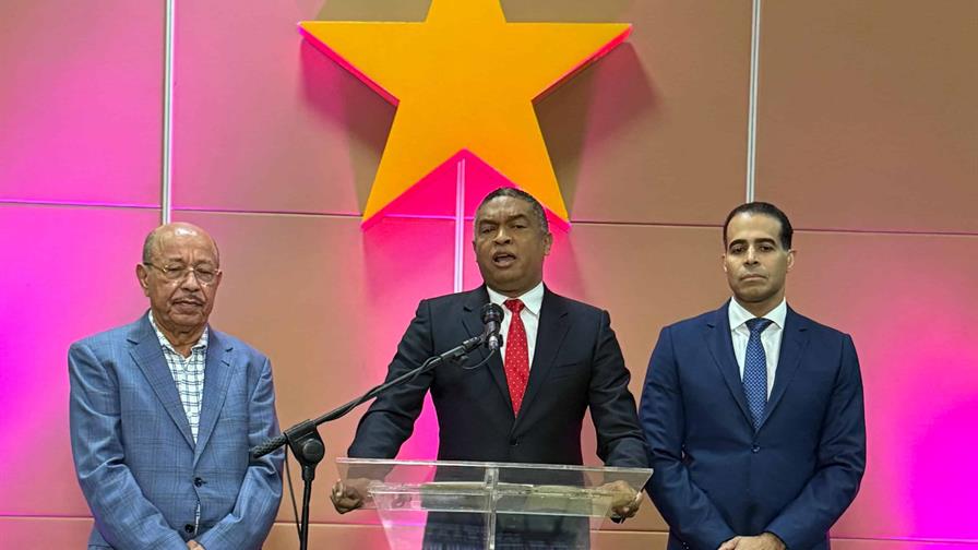 PLD acusa al Ministerio Público de "justicia selectiva" tras apresamientos por caso Senasa PLD acusa al Ministerio Público de "justicia selectiva" tras apresamientos por caso Senasa