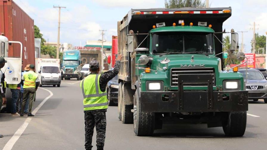 El Intrant aplicará medidas para circulación de vehículos de carga en Navidad y Año Nuevo 2026