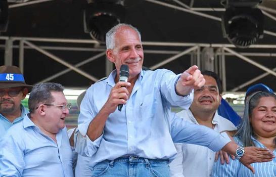 Asfura sigue liderando resultados de presidenciales en Honduras con 40,31 % de los votos