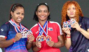 Llegan las primeras medallas en Centroamericano de pesas gracias a Dahiana Ortiz