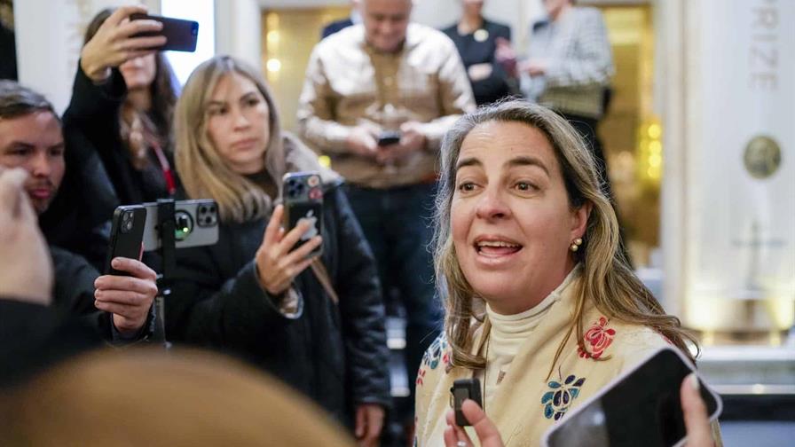 Exjefa de campaña de Machado descarta posibilidad de que Nobel de la Paz elija el exilio Exjefa de campaña de Machado descarta posibilidad de que Nobel de la Paz elija el exilio