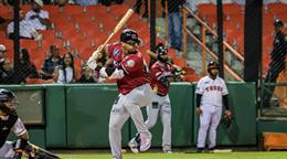 Deyvison de los Santos carga a unos Gigantes que huelen a round robin