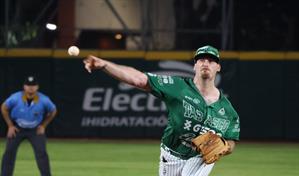 Tyler Danish reforzará la rotación escarlata