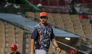 Video | V&iacute;ctor Est&eacute;vez nombrado coach en Grandes Ligas con los Nacionales