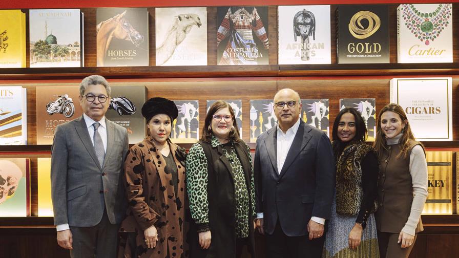 Presentan en Londres y París el libro “Iván Tovar Masterpieces” Presentan en Londres y París el libro “Iván Tovar Masterpieces”