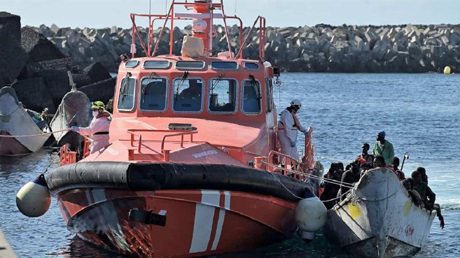Rescatan 95 migrantes en cinco embarcaciones que iban a las Islas Baleares (España) Rescatan 95 migrantes en cinco embarcaciones que iban a las Islas Baleares (España)