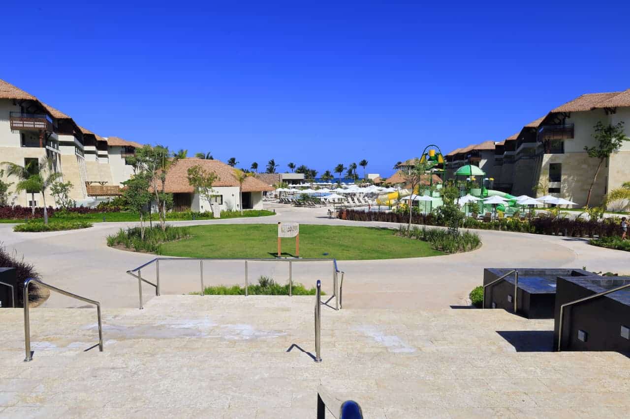 Vista general de uno de los nuevos hoteles inaugurados en Miches, donde el presidente Luis Abinader encabezó la apertura del Secrets Playa Esmeralda y Dreams Playa Esmeralda, complejos que forman parte de la cadena Hyatt Inclusive Collection.