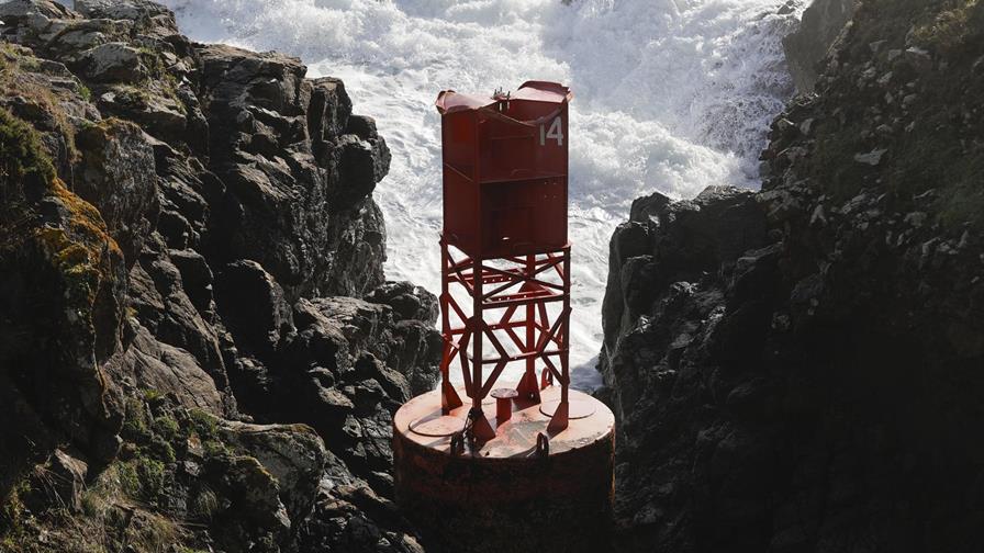 Hallan en España una baliza marítima de EE. UU. tras un viaje de 6,000 kilómetros