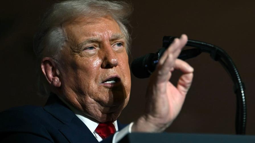 Trump exige a México que resuelva inmediatamente el problema con el agua en la frontera