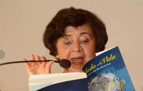 Los noventa años de doña Elsa Brito