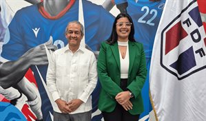 Yelena Hazim Figuereo es la primera secretaria general en la historia de Fedofútbol