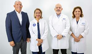 El Instituto Dermatol&oacute;gico celebra la Navidad con un "Abrazo Solidario"