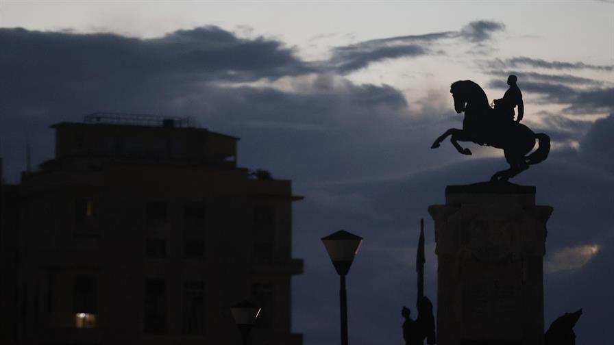 Más de la mitad de Cuba sufrirá apagones simultáneos este miércoles Más de la mitad de Cuba sufrirá apagones simultáneos este miércoles