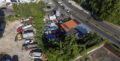 Confusa propiedad y falta de control municipal agravan desorden en Los Jardines