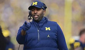 Entrenador de f&uacute;tbol se perder&aacute; 12.3 millones por una relaci&oacute;n indebida